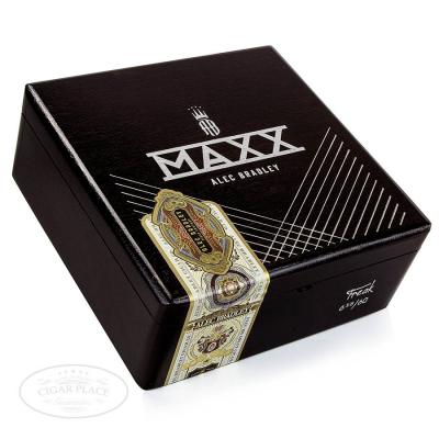 Alec Bradley Maxx The Freak