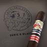 La Gloria Cubana Serie R Black Maduro view 2